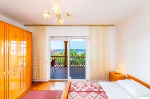 Fotografia z galérie ubytovania Apartment in Crikvenica 14212 v destinácii Crikvenica