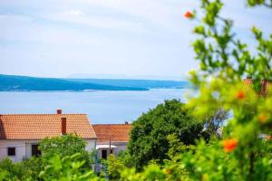 Fotografia z galérie ubytovania Apartment in Crikvenica 14212 v destinácii Crikvenica