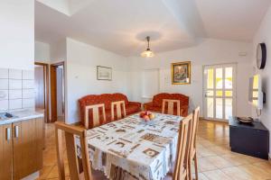 Posedenie v ubytovaní Studio in Crikvenica 43206