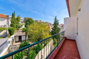 Fotografia z galérie ubytovania Apartments in Novi Vinodolski 15234 v Novom Vindolskom