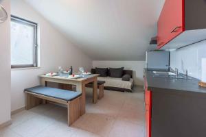 Fotografia z galérie ubytovania Apartment in Grizane 5610 v destinácii Grižane