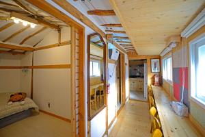 Postel nebo postele na pokoji v ubytování Gyeongju eupseong dokchae hanok + 41 fotografií