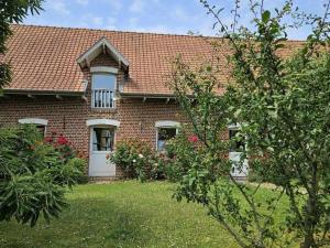 Taman di luar Gîte indépendant avec jardin privé, Wi-Fi et climatisation à proximité de Lille - FR-1-510-230
