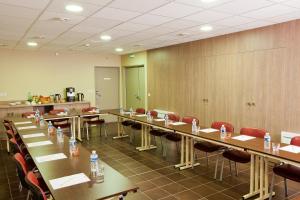 Poslovni prostori in/oz. konferenčna soba v nastanitvi Residhome Reims Centre