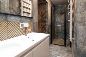 Kúpeľňa v ubytovaní KANIA Apartamenty - Zakopane