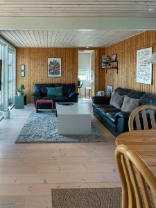 Χώρος καθιστικού στο Holiday Home Near Mols Bjerge And Skødshoved Beach