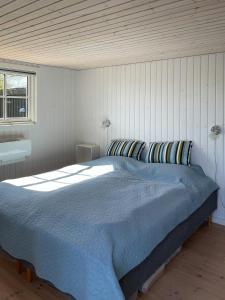 Gallery image of Beach House With Spa In Bratten in Jerup +18 photos