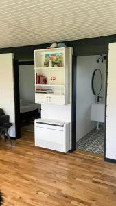 Φωτογραφία από το άλμπουμ του Architect-Designed 60S House Near Smidstrup Beach σε Gilleleje