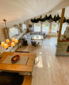 Χώρος καθιστικού στο Beach Cabin With View And Sunny Terrace