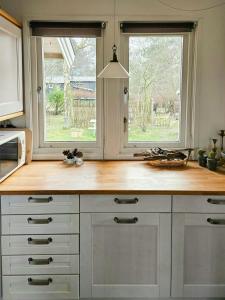 Fotografie z fotogalerie ubytování Holiday Home With Two Annexes Near The Sejerø Bay v destinaci Høve