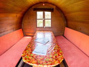 Χώρος καθιστικού στο Obstträume Schlafen im Weinfass