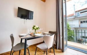 Μπαλκόνι ή βεράντα στο 1 Bedroom Awesome Apartment In Chiavari