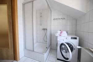 Imagen de la galería de Gemütliche Wohnung im Zentrum Top 3, en Zeltweg