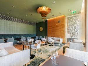 Prostor za sedenje u objektu Mercure Tallinn