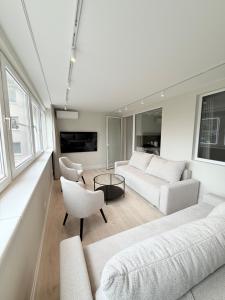 Μια τηλεόραση ή/και κέντρο ψυχαγωγίας στο Poilsio Apartamentai