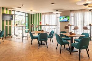 Sjónvarps- og/eða afþreyingartæki á Barceló Fès Medina