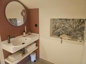 Łazienka w obiekcie Mercure Albi Rives du Tarn