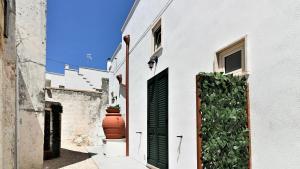 Το κτήριο όπου στεγάζεται  η παραθεριστική κατοικία