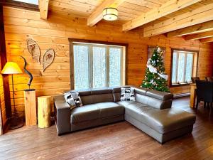 Posezení v ubytování Ski Chalet - Mountain and Spa - Chalet Heritage