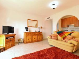 Gallery image of Apartamento con Piscina Comun. y Aire Acond. en San Juan de los Terreros - ES-376-34 in Pulpí