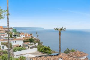 a view of the ocean from a villa at Casa Mara in Tacoronte