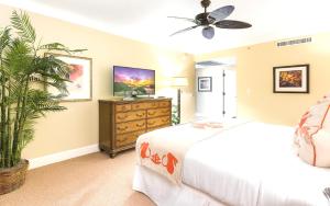 KBM Resorts Spacious 5-Bedroom Honua Kai Collection Multi Unit Listing Same Floor Ocean Views 2 Free Rental Cars HKH-60309房間的床 +34 張相片