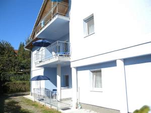 Το κτήριο όπου στεγάζεται  το διαμέρισμα