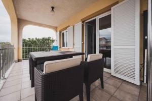 Balkón alebo terasa v ubytovaní Apartments in Klimno - Insel Krk 43356