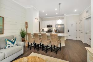 Φωτογραφία από το άλμπουμ του 400 Ocean #2207 σε Saint Simons Island +10 φωτογραφίες