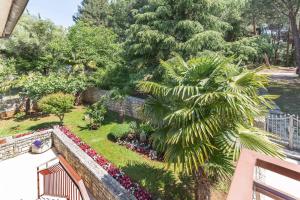 Zahrada ubytování Apartment Rabac 9