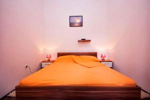 Posteľ alebo postele v izbe v ubytovaní Holiday home in Rakalj - Istrien 8724