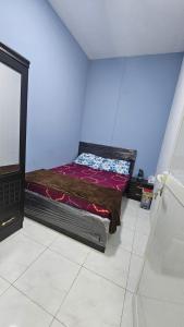 Gallery image of NEST ROOM with shared washroom in Abu Dhabi