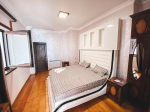 Foto de la galería de Old Yerevan Inn en Ereván