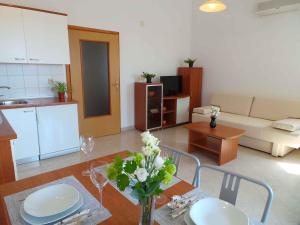 Oleskelutila majoituspaikassa Apartment Liznjan 1
