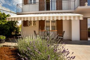 Balkón alebo terasa v ubytovaní Apartment in Rovinj - Istrien 11487
