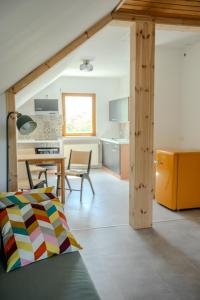 Kuchyň nebo kuchyňský kout v ubytování Ferienwohnung am Wolletzsee