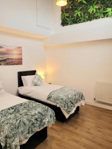 Postel nebo postele na pokoji v ubytování Central Banbury 2Bed Flat Parking with CCTV M40 links
