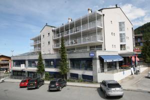 Budova, kde se aparthotel nachází
