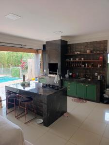 Dapur atau dapur kecil di Chacara Mataragia