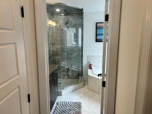 A bathroom at The Angus Nest Még 54 kép