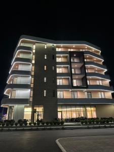 Budova, kde se hotel nachází + 6 fotografií