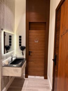 Fotografie z fotogalerie ubytování غرفة مريحة بوسط جدة v destinaci Džidda + 9 fotografií