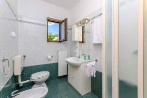 Kúpeľňa v ubytovaní One-Bedroom Apartment Crikvenica 6 + 19 fotografií