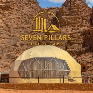 Certifikát, hodnocení, plakát nebo jiný dokument vystavený v ubytování Seven Pillars Luxury Camp