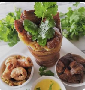 Comida en el departamento o alrededores