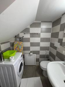 A bathroom at Casa vacanze La Fenice