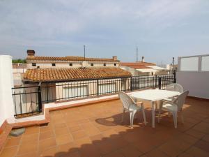 Balkón nebo terasa v ubytování Ático céntrico renovado con gran terraza a solo 100m de la playa del Puerto - ES-228-34