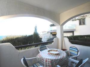 Balkón alebo terasa v ubytovaní CEL 103 Apartamento luminoso y sencillo en residencial ajardinado con piscina comunitaria - ES-228-22