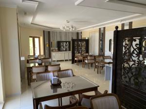 Afbeelding uit fotogalerij van Hotel crystal palace in Urganch