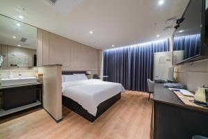 Kuchyň nebo kuchyňský kout v ubytování Incheon Browndot Hotel Nonhyeon Soraepogu